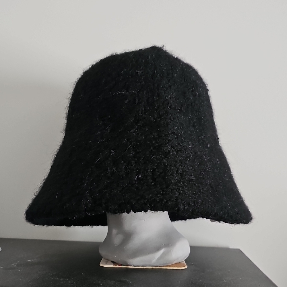 Chic Black Bucket Hat